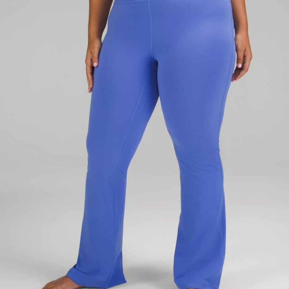 012_lululemon Groove Super-High-Rise Flared Pant Nulu